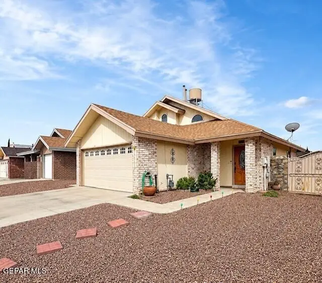 12062 Paul Klee Drive, El Paso, TX 79936 - #2