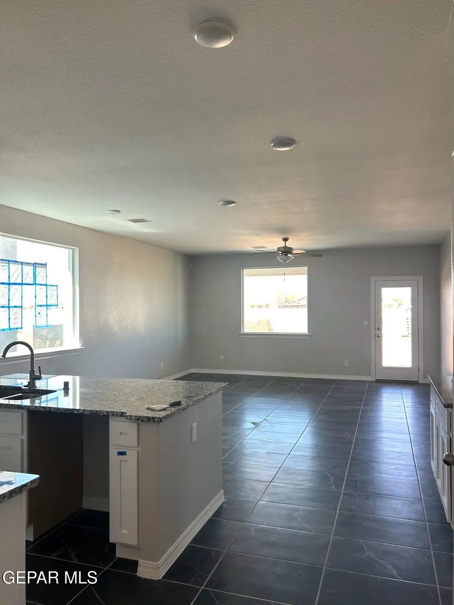 12781 Carefree Avenue, El Paso, TX 79928 - #3