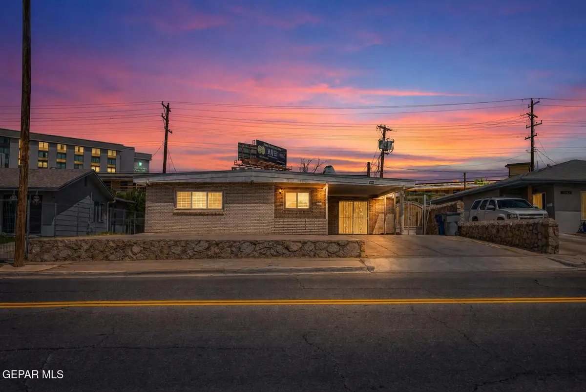 1037 N Clark Drive, El Paso, TX 79905 - #1