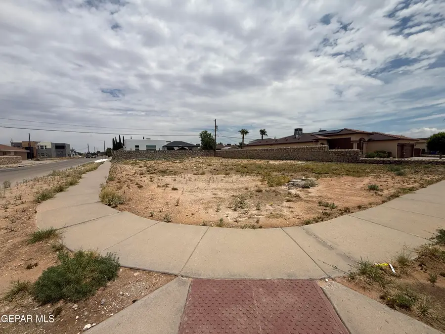 11401 Lindenwood Avenue, El Paso, TX 79936 - #3