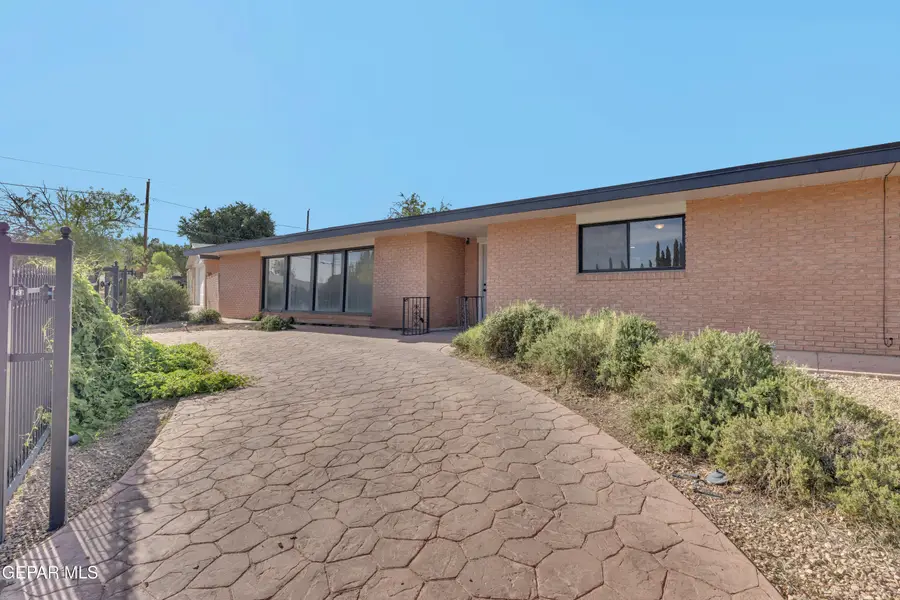1601 Raynolds Street, El Paso, TX 79903 - #3