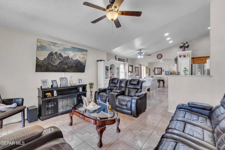 317 De Palma Place, Horizon City, TX 79928 - #2