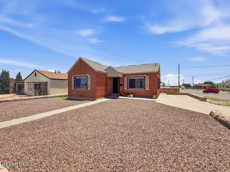 3700 Mckinley Avenue, El Paso, TX 79930 - #2