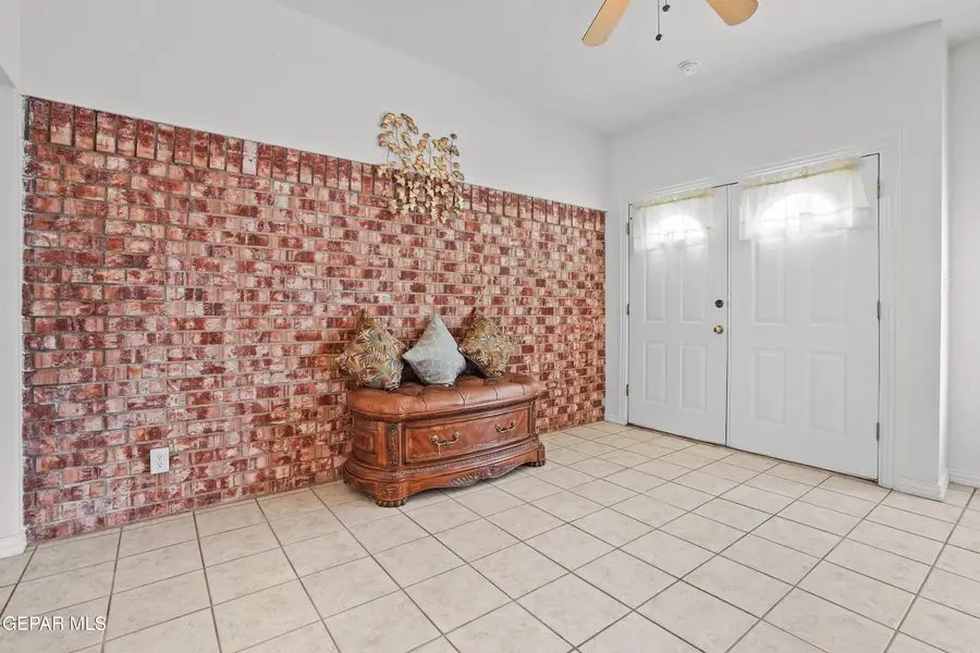 1273 Southwestern Drive, El Paso, TX 79912 - #2