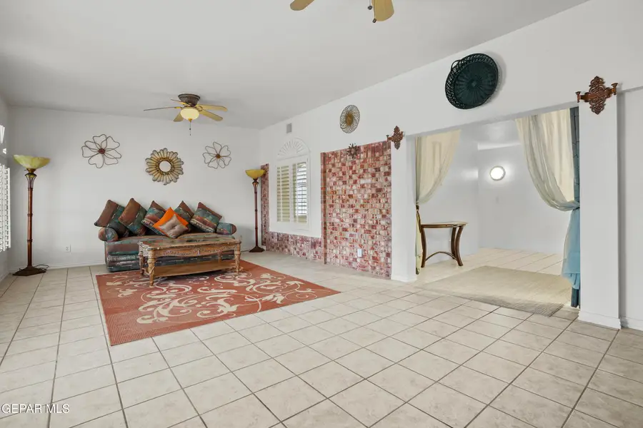 1273 Southwestern Drive, El Paso, TX 79912 - #3