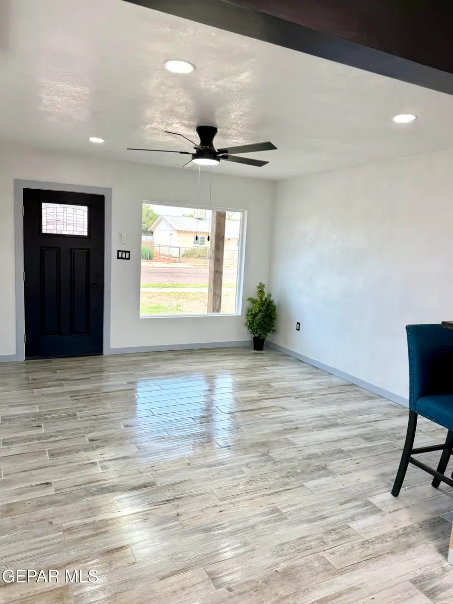 4918 Sierra Madre Drive, El Paso, TX 79904 - #3