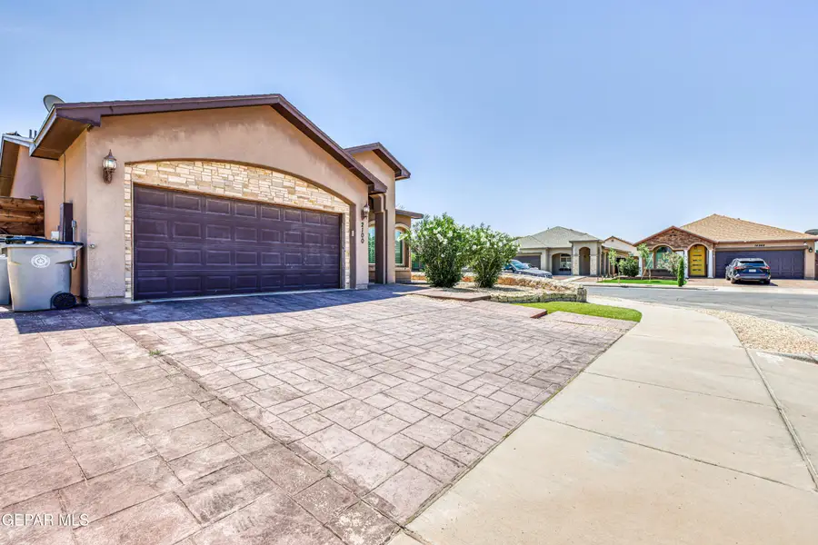 2100 Robert Drennan Place, El Paso, TX 79938 - #2