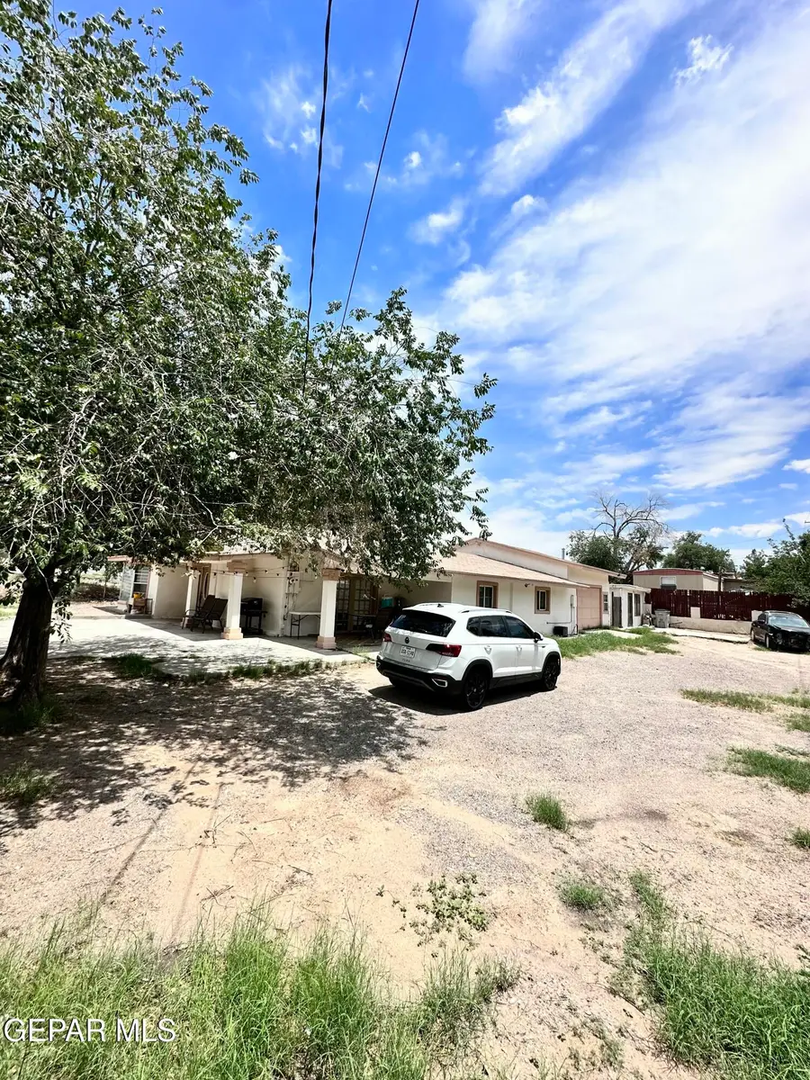 200 Edgar Road, El Paso, TX 79932 - #2