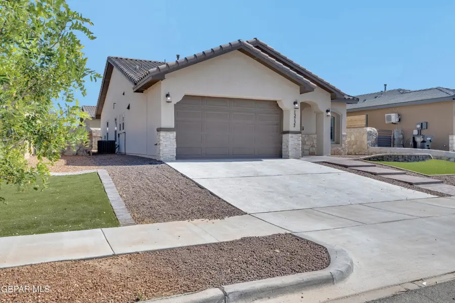 13732 Blackburn Avenue, Horizon City, TX 79928 - #3