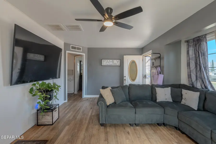 5601 Homer Circle, El Paso, TX 79904 - #3