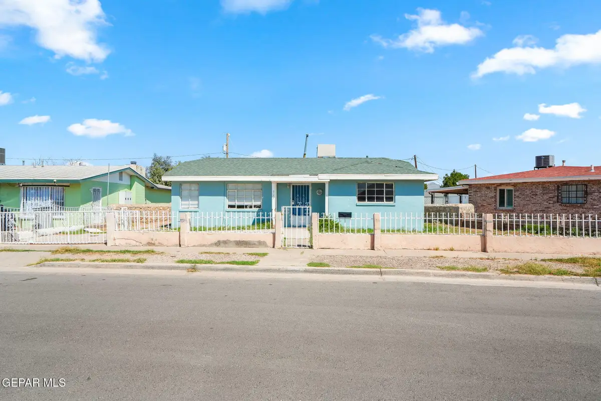 323 Vivian Drive, El Paso, TX 79915 - #1
