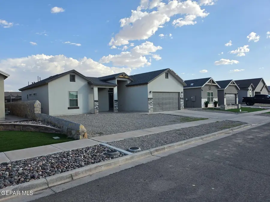 624 David Ortiz Street, Socorro, TX 79927 - #2