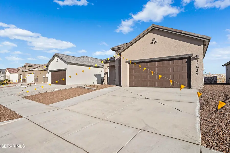 13123 Emerald Hills Avenue, Horizon City, TX 79928 - #2