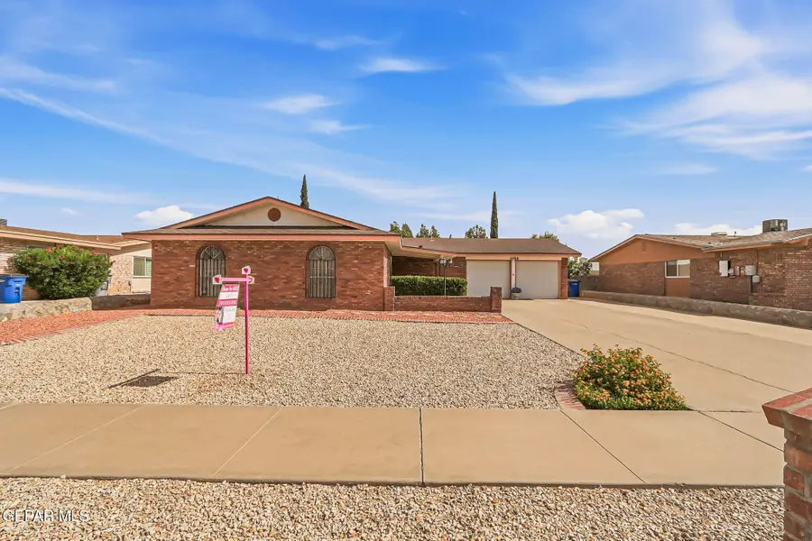 10708 Tony Jacklin Drive, El Paso, TX 79935 - #2