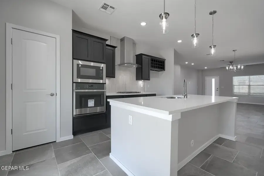 13849 Summer Wave Avenue, El Paso, TX 79928 - #3