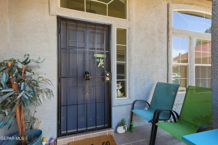 376 Rio Dulce Avenue, El Paso, TX 79932 - #2