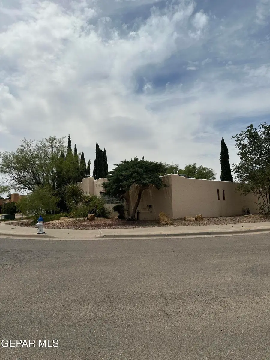 368 La Mirada Circle, El Paso, TX 79932 - #3