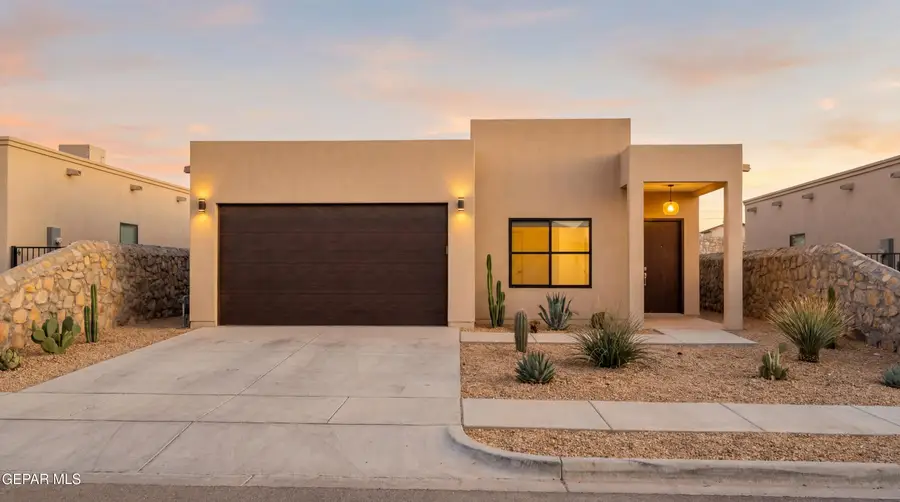 830 Mision De Salta Avenue, El Paso, TX 79932 - #2