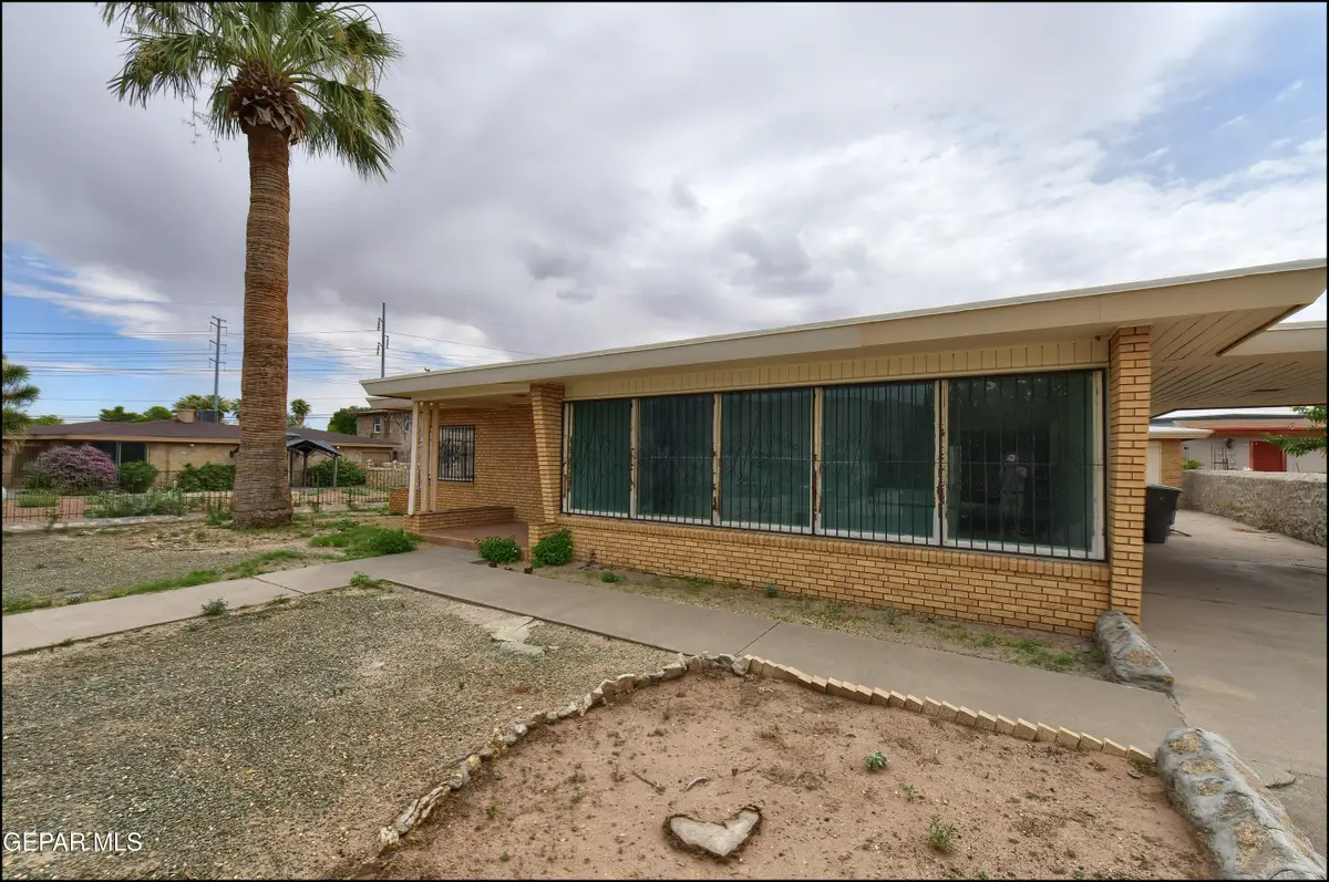 2420 Hawley Circle, El Paso, TX 79903 - #1