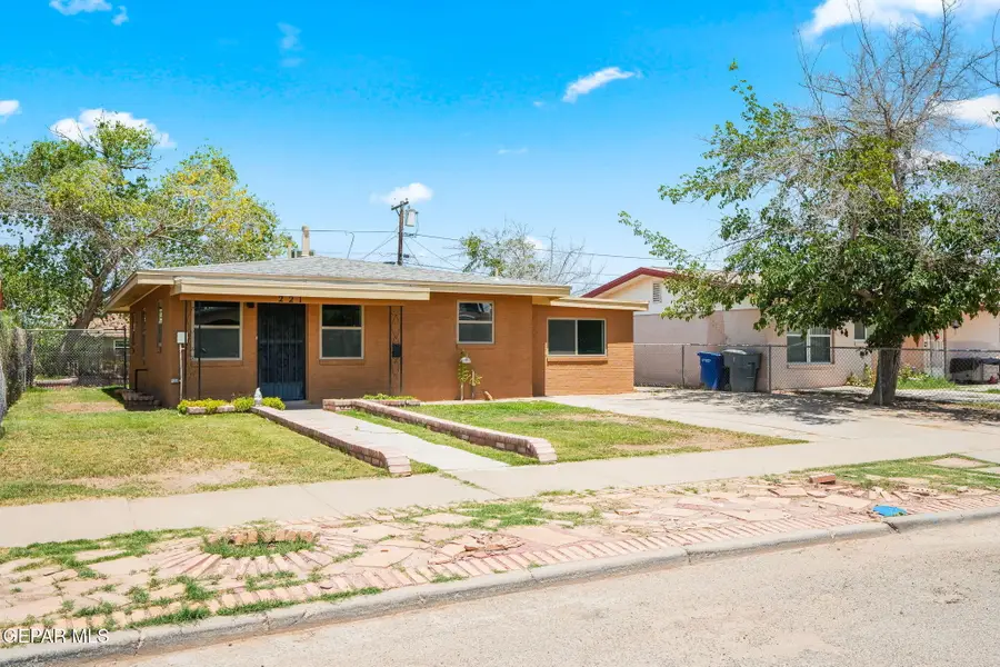 221 Coronado Road, El Paso, TX 79915 - #2