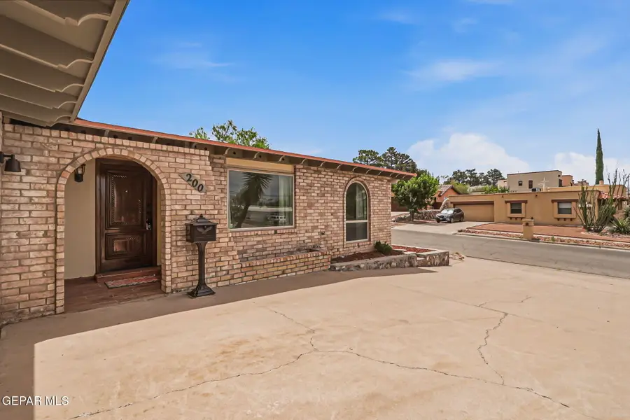 200 Belvidere Street, El Paso, TX 79912 - #3