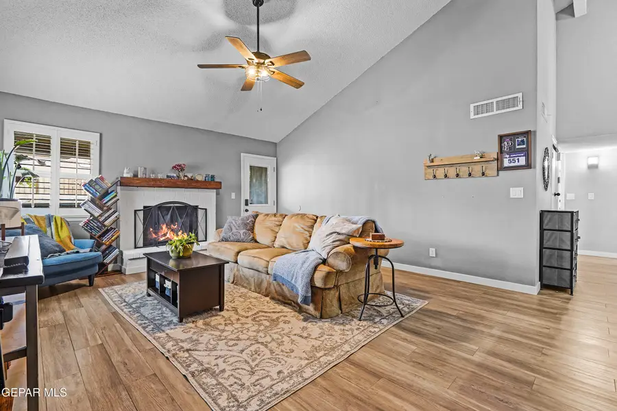 10900 Ernie Banks Drive, El Paso, TX 79934 - #2