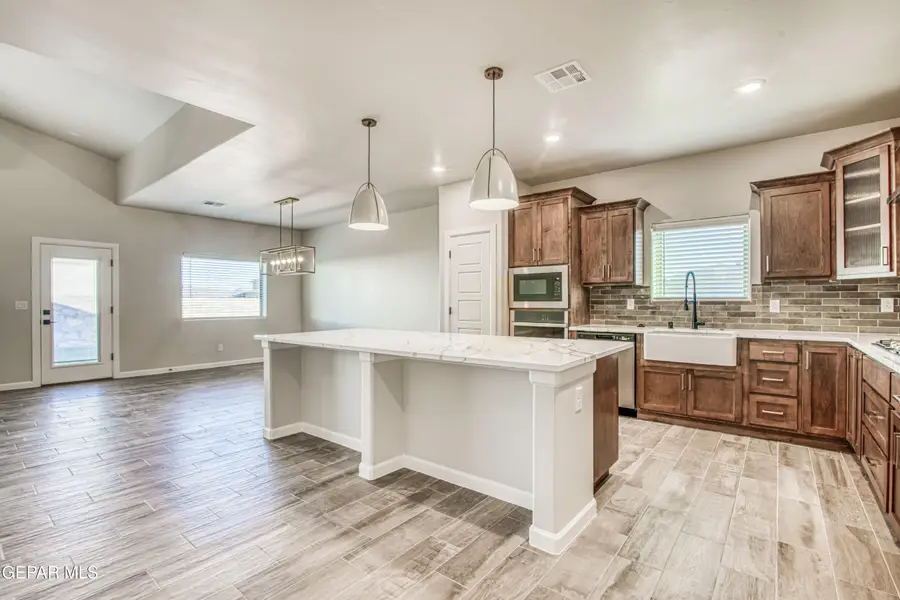 6053 Zinc Hill Street, Santa Teresa, NM 88008 - #3