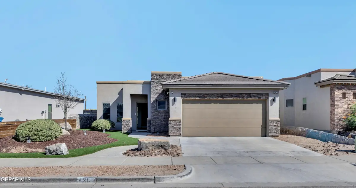 421 S Halstead Drive, Horizon City, TX 79928 - #1