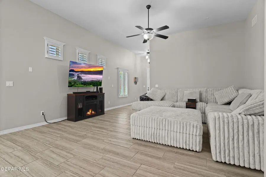 788 Pontop Hall Street, El Paso, TX 79928 - #2