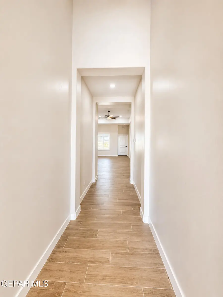 1803 Espy Gamboa Drive, El Paso, TX 79928 - #3
