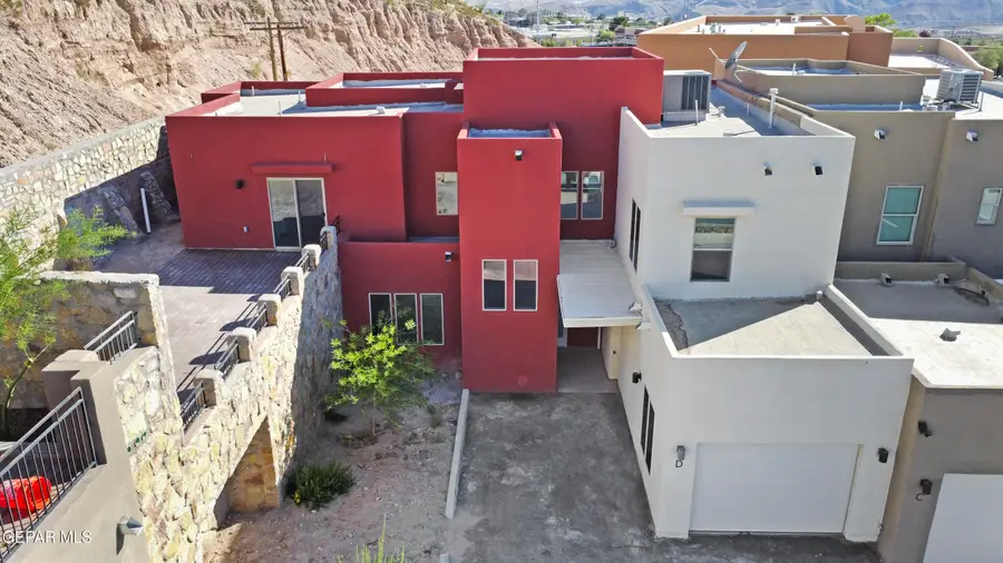 4000 Camelot Heights Drive #D, El Paso, TX 79902 - #3