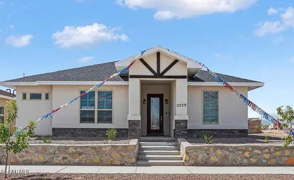 929 Aqueduct Avenue, El Paso, TX 79932
