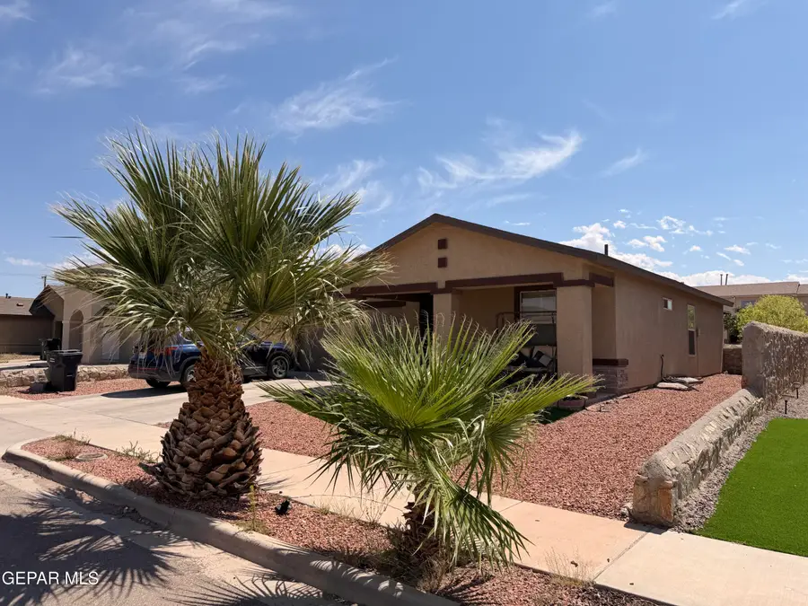 720 Villa Romero Drive, Horizon City, TX 79928 - #2