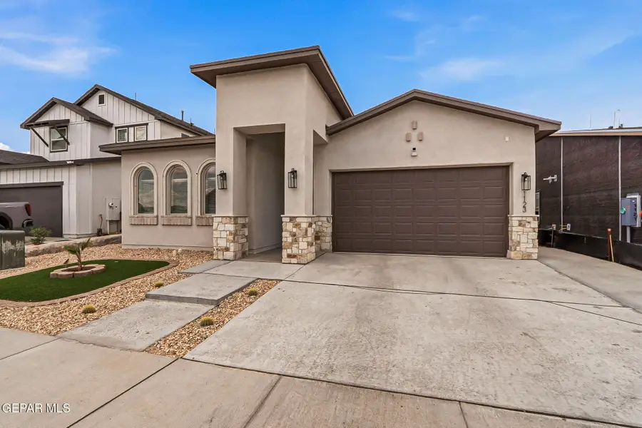 1123 Bronze Hill Avenue, Sunland Park, NM 88008 - #2
