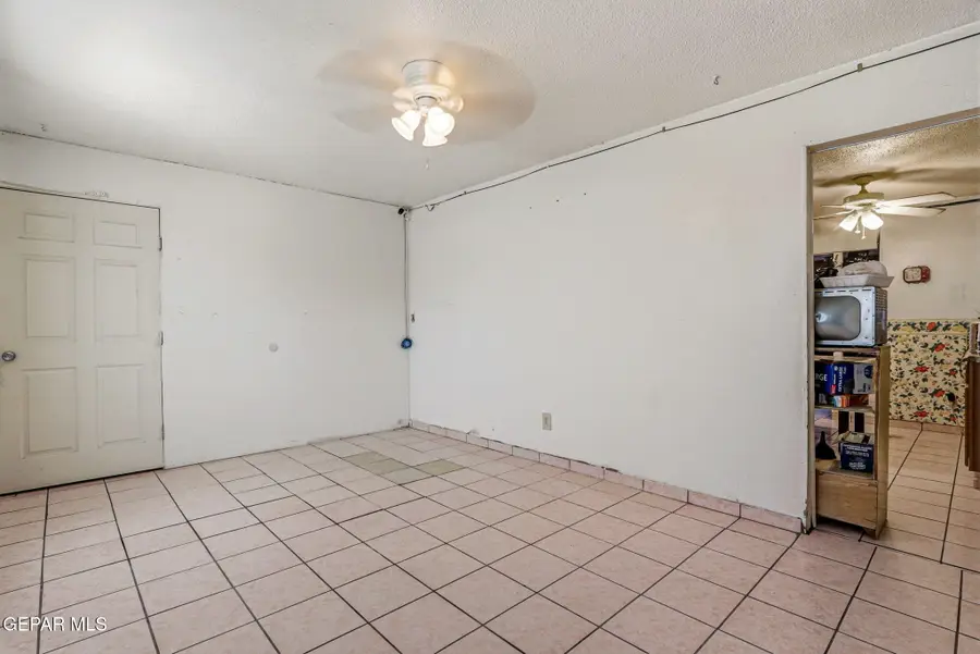 7157 Granite Road, El Paso, TX 79915 - #2