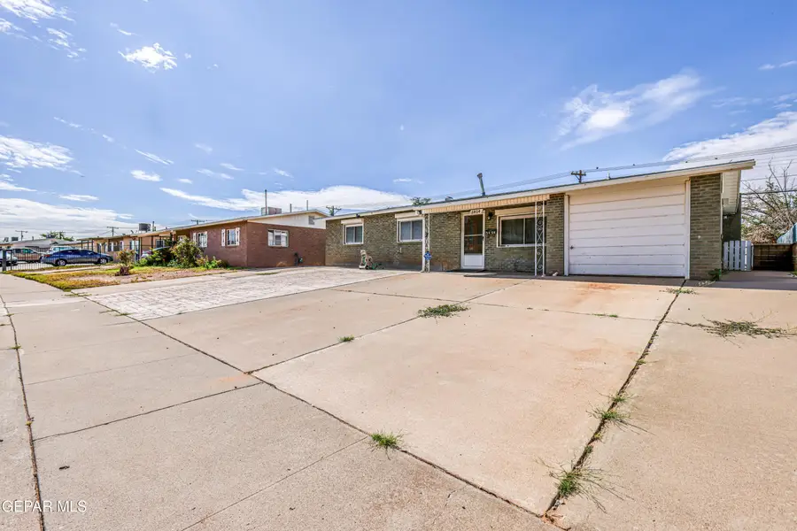 5404 Raymond Telles Drive, El Paso, TX 79924 - #3
