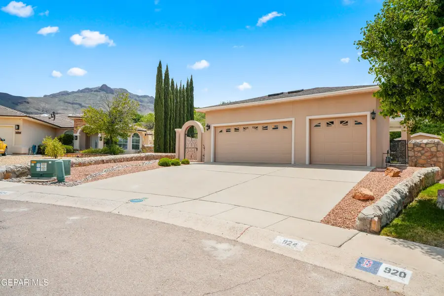 924 Via Descanso Drive, El Paso, TX 79912 - #2