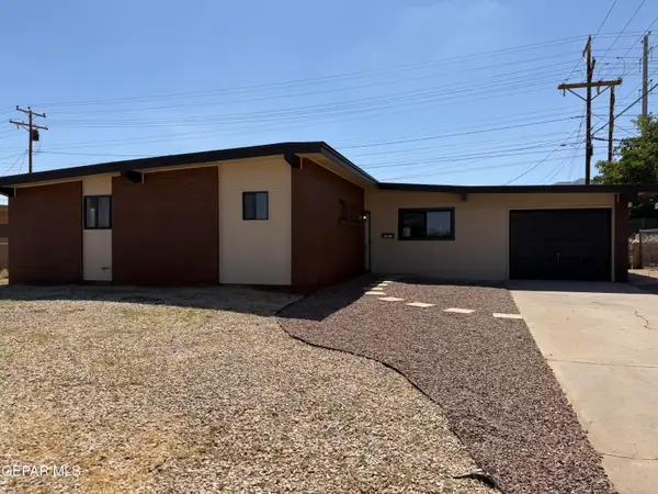 9425 Gschwind Street, El Paso, TX 79924