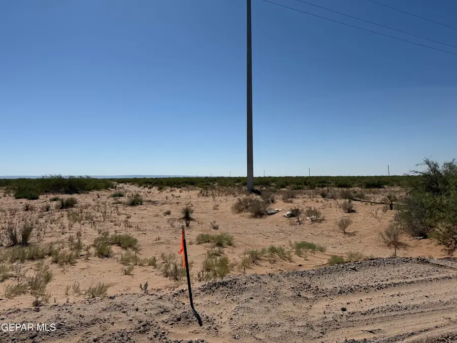 17510 Western Rodeo Road, El Paso East, TX 79938 - #2