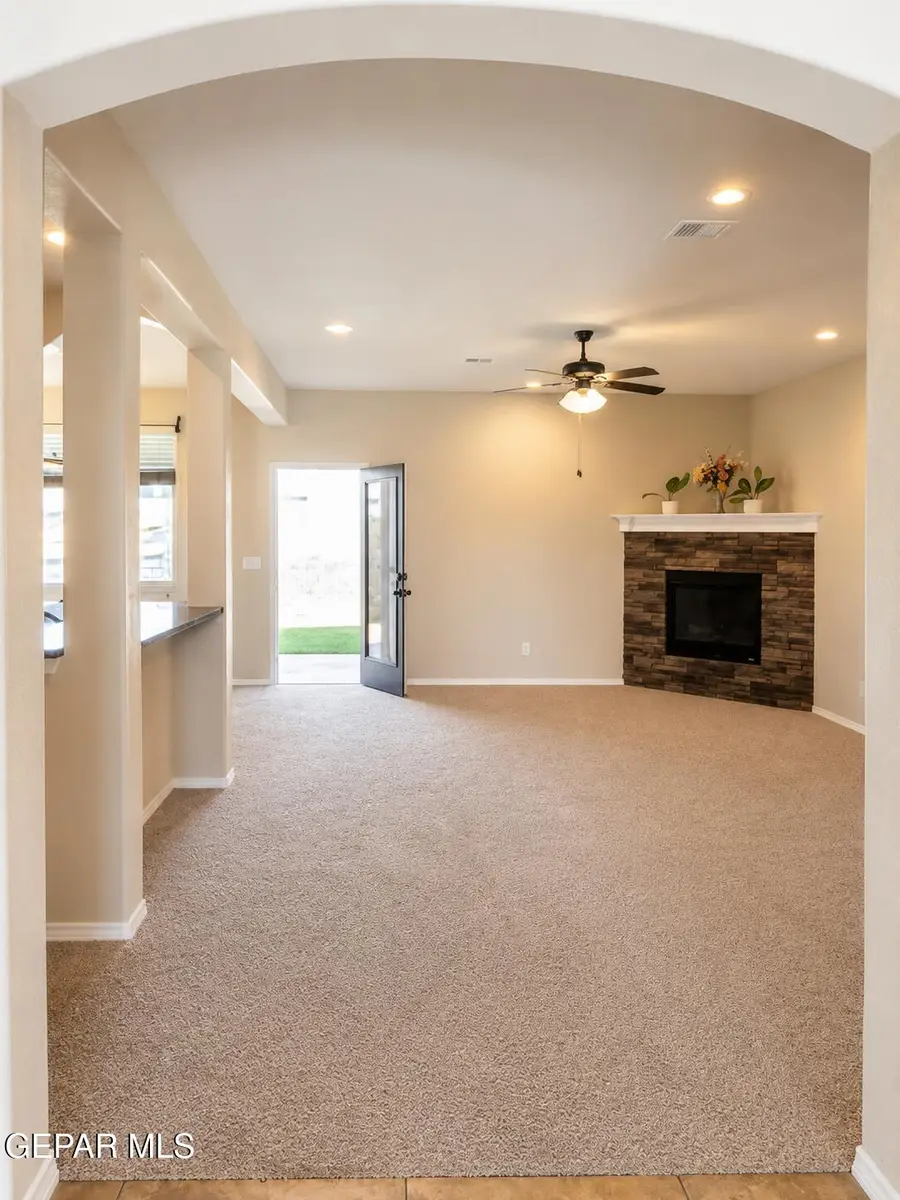 786 Woodmanstone Road, El Paso, TX 79928 - #2