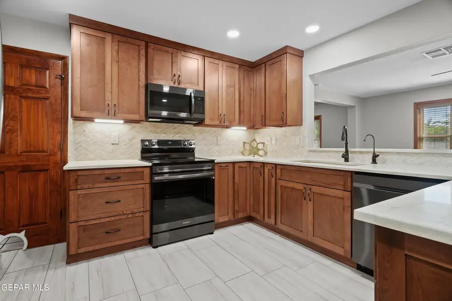 4279 Boy Scout Lane, El Paso, TX 79922 - #3