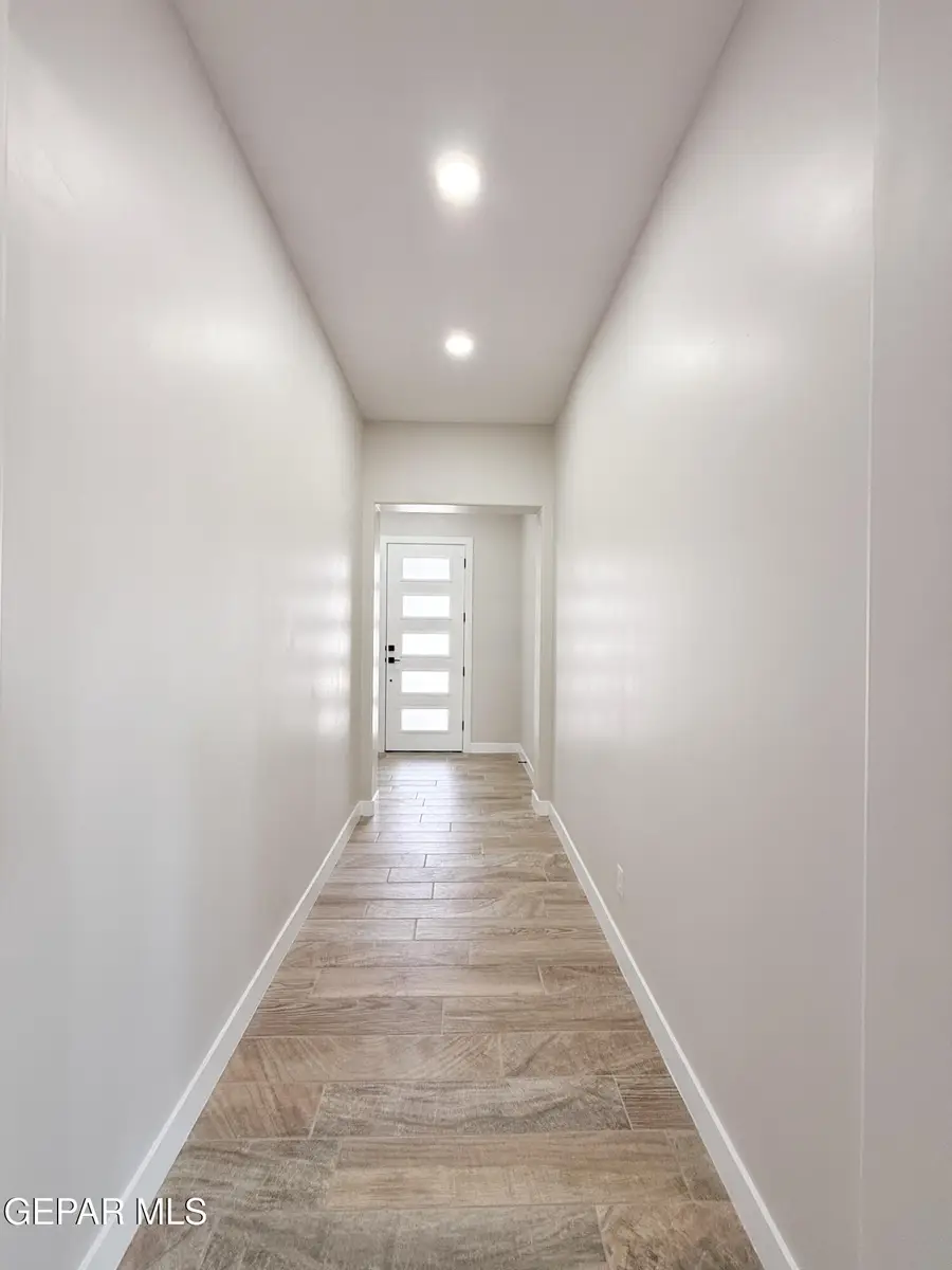 1807 Espy Gamboa Drive, El Paso, TX 79928 - #2