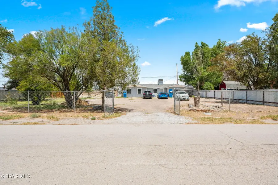 421 Valle Palos Verdes Drive Drive, Socorro, TX 79927 - #2