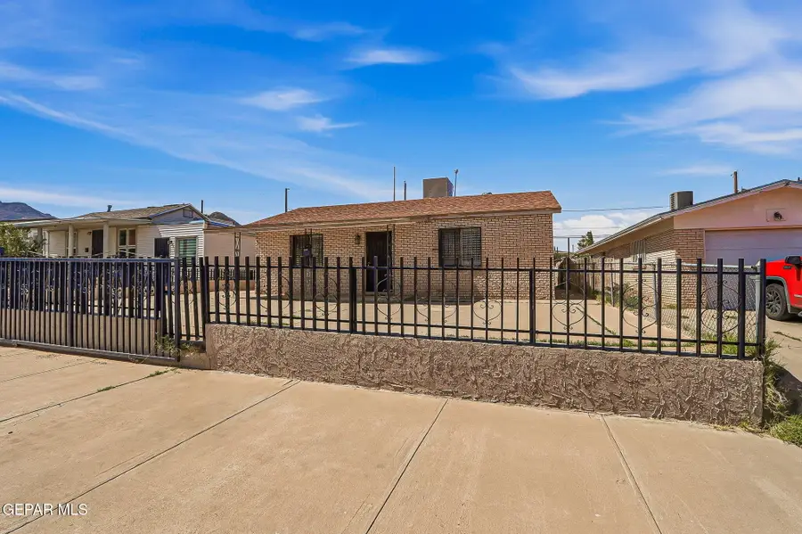 3509 Harrison Avenue, El Paso, TX 79930 - #3