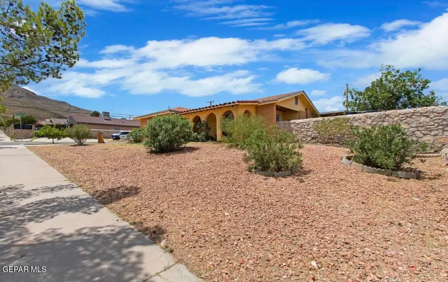 3601 Sheppard Avenue, El Paso, TX 79904 - #3