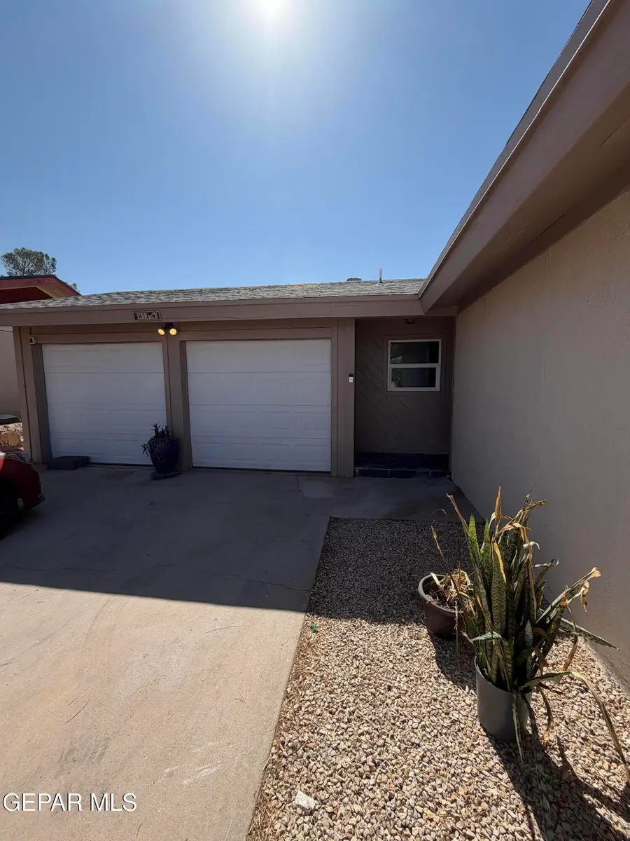 624 Arredondo Drive, El Paso, TX 79912 - #2