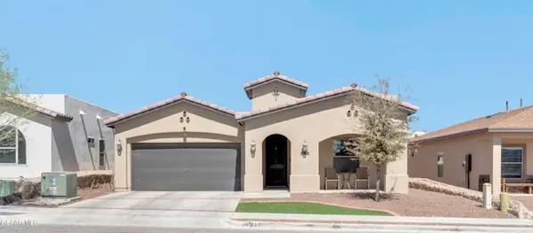 868 Bronze Hill Avenue, Santa Teresa, NM 88008