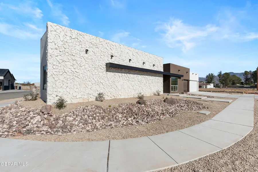 5659 Rio Bonito Circle, El Paso, TX 79932 - #3