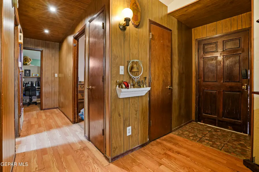 636 Abington Drive, El Paso, TX 79912 - #3