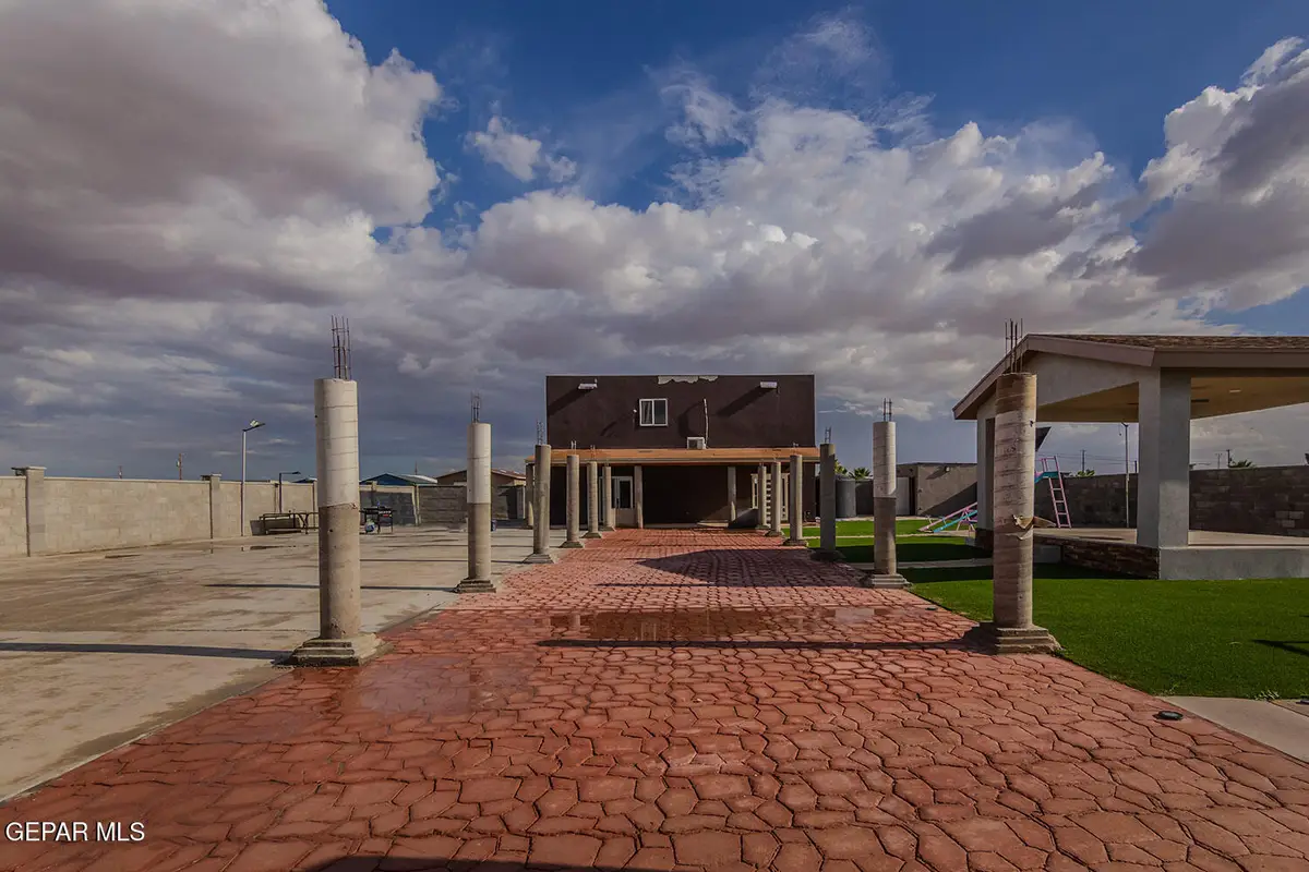 13662 Christine, El Paso, TX 79938 - #1